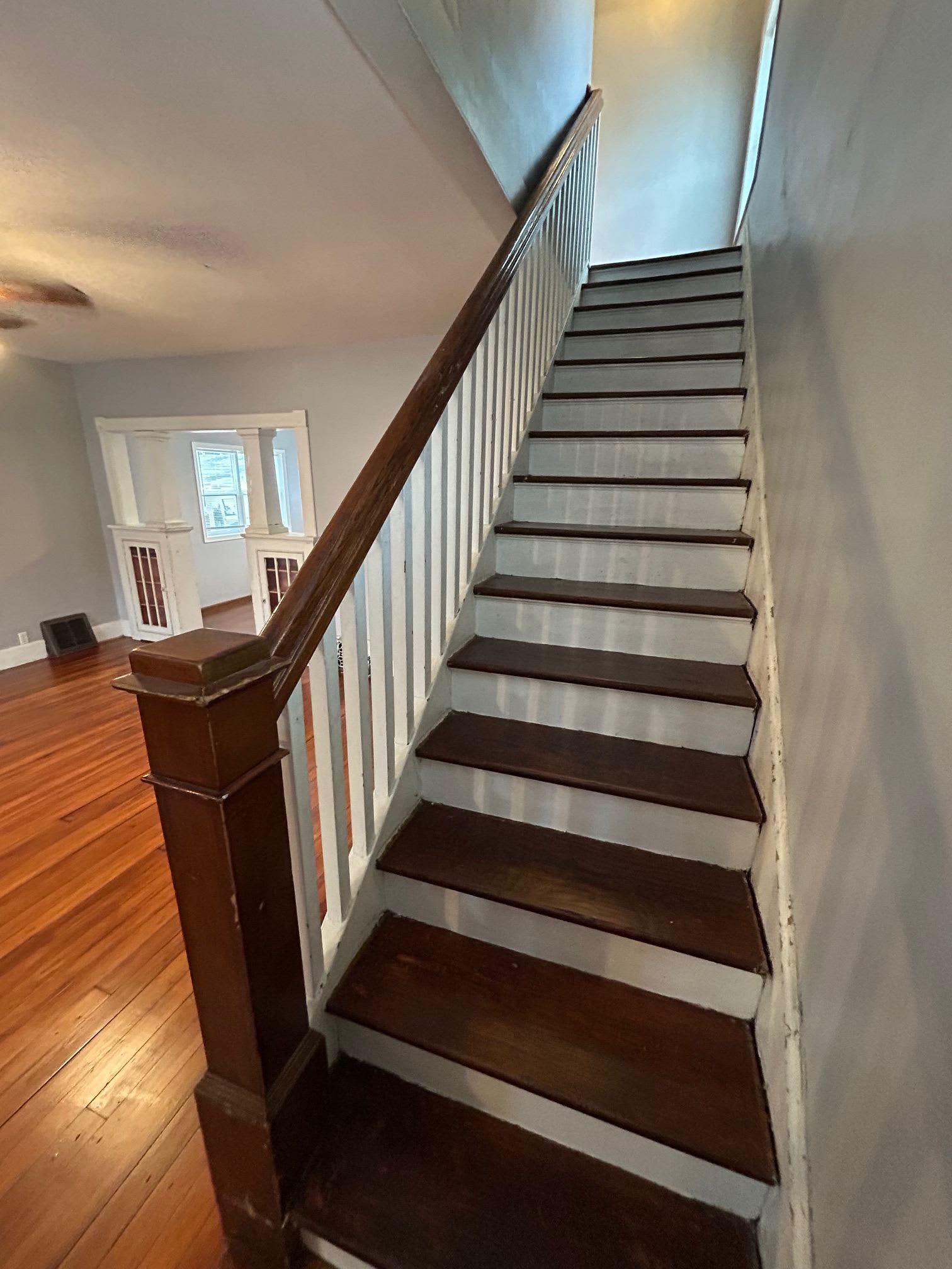 821 Minnesota Ave – photo 2