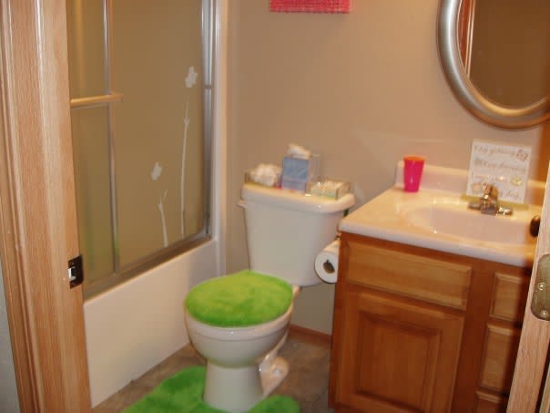 2 Bedroom 2 Bath Garage Appliances Included Very Nice – photo 5