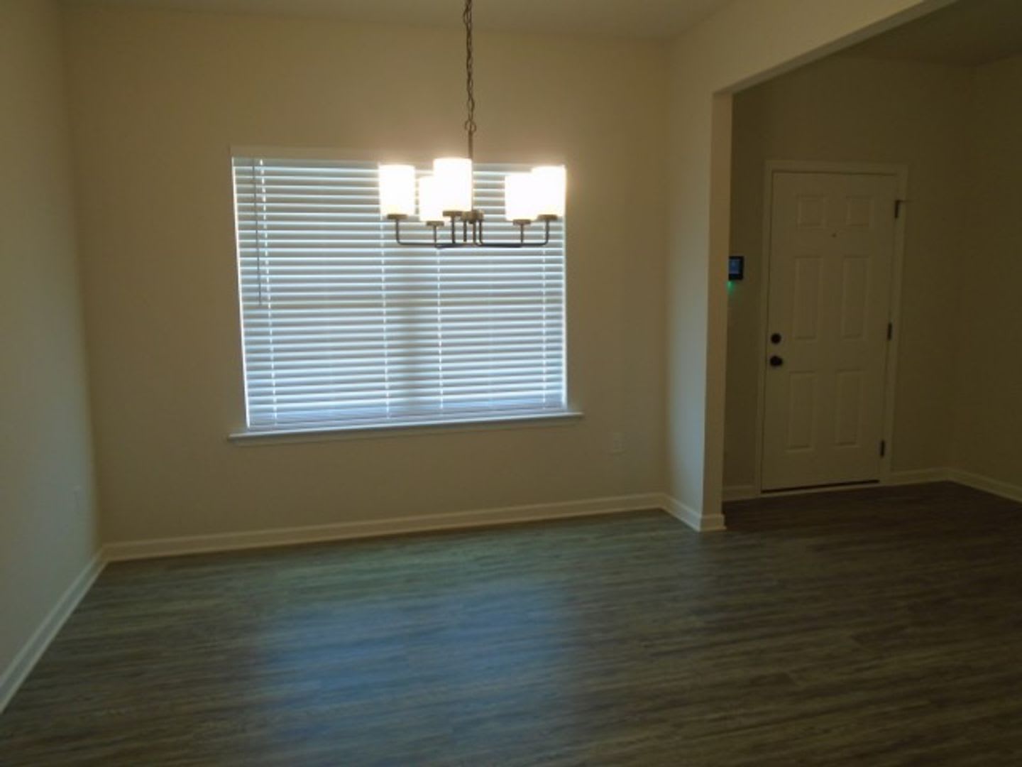 Eastover Property Available NOW! Offering 1/2 OFF of the FIRST MONTH! – photo 3