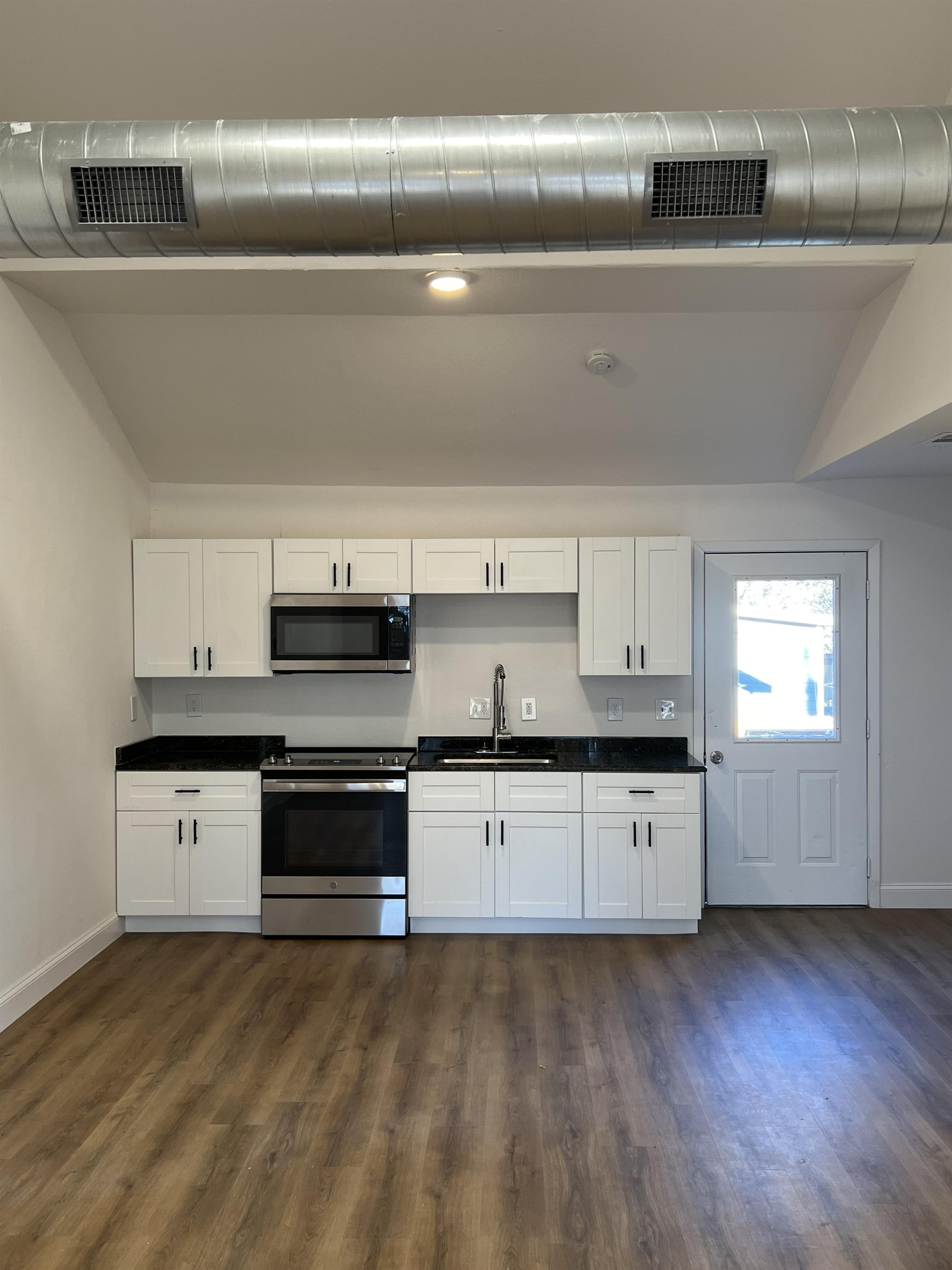320 South 4Th Street – photo 2