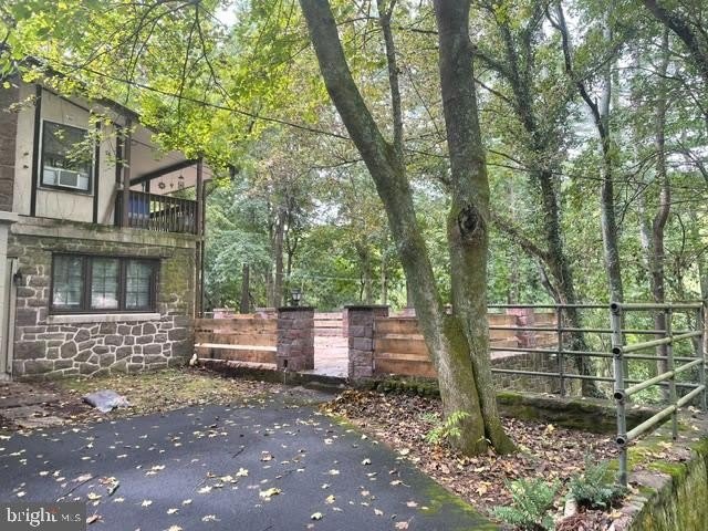 65 MEADOW GLEN Lane – photo 3