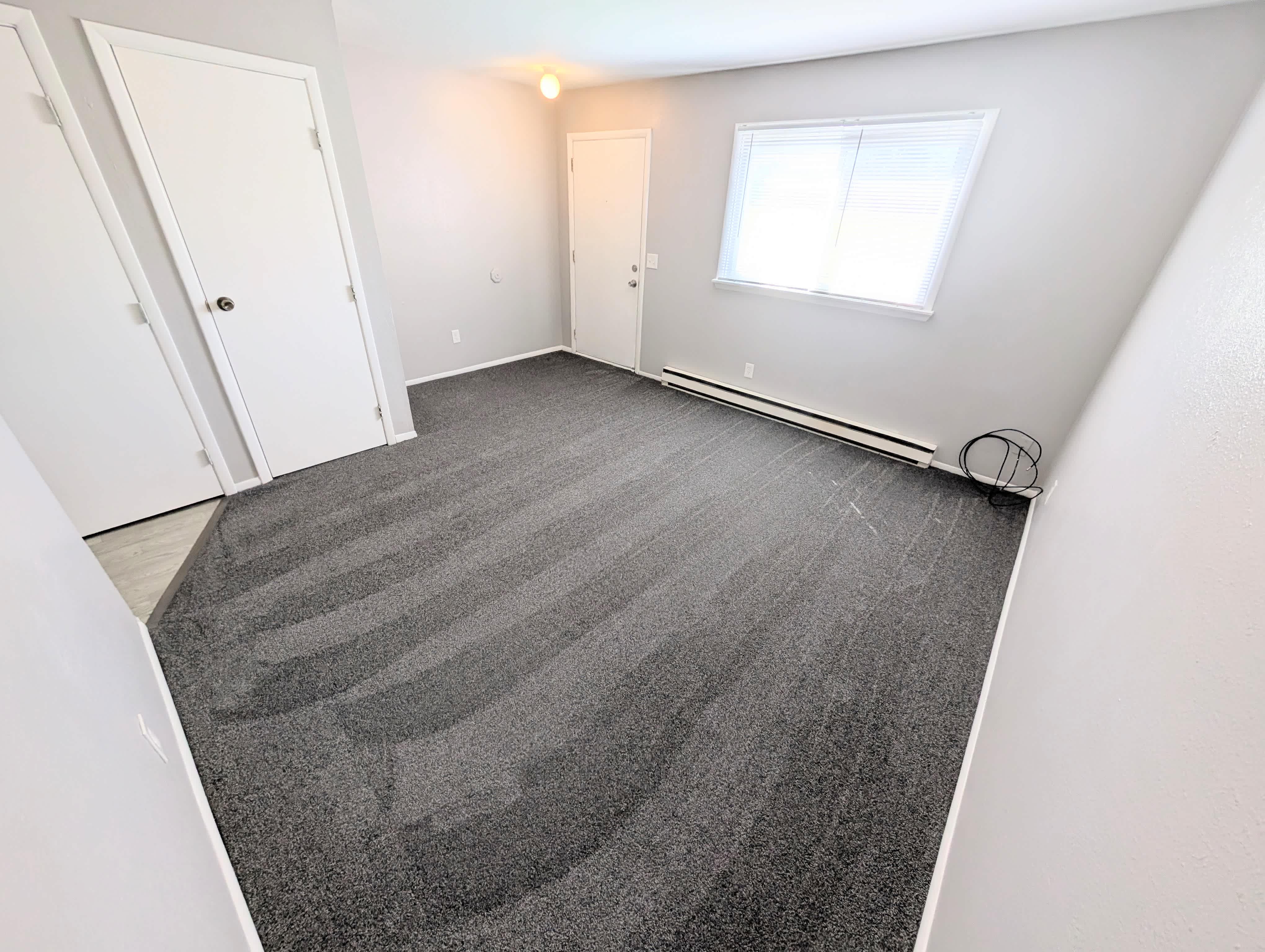 9430 Michigan 21 – photo 2