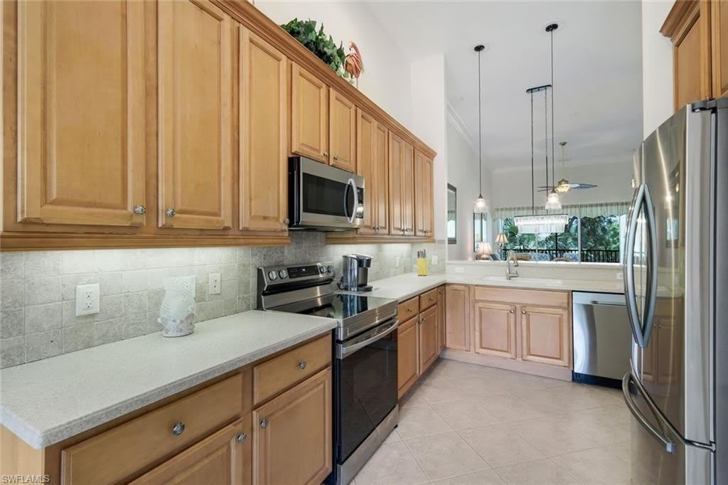 12080 Matera Ln – photo 4