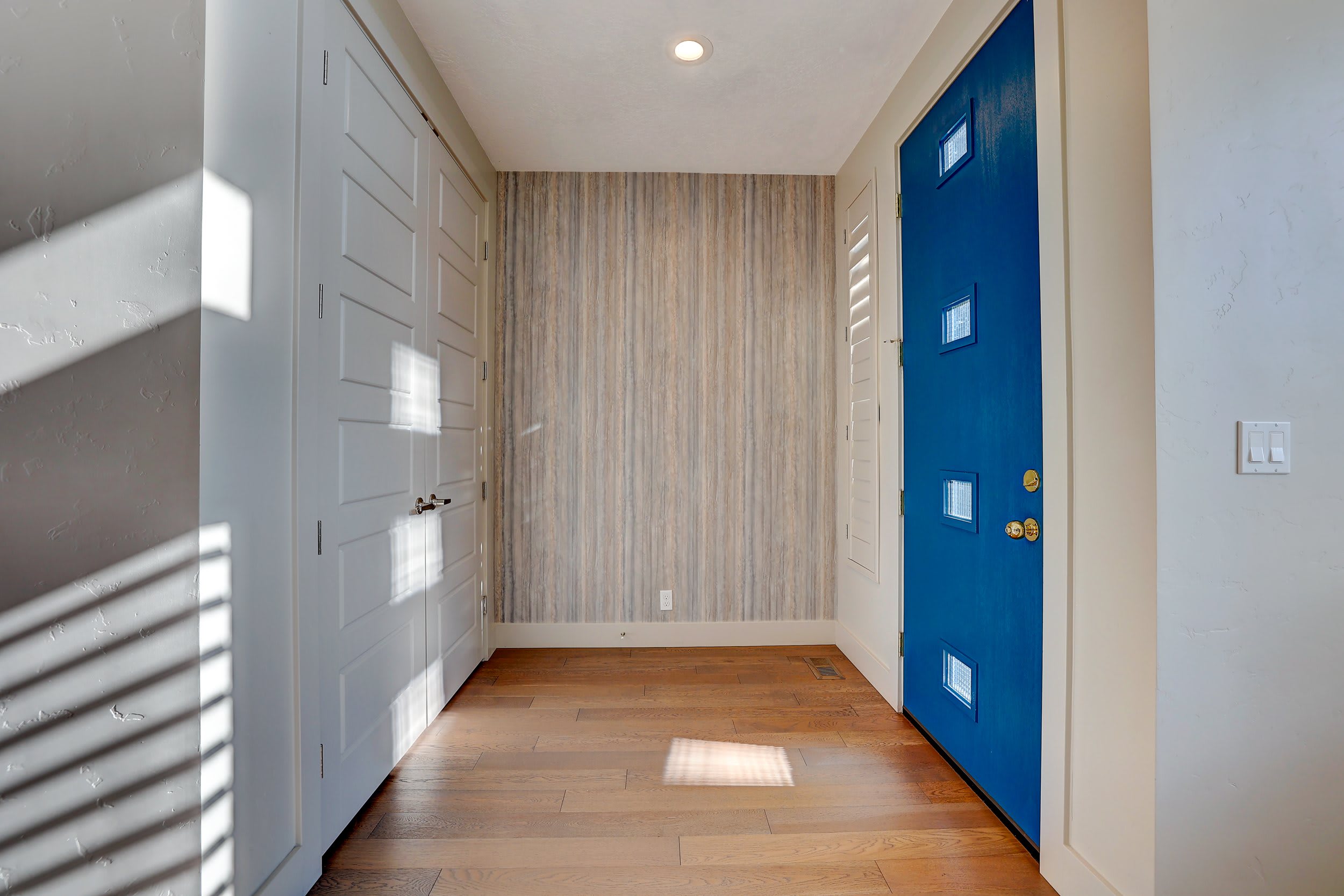 3045 South Shadywood Way – photo 2