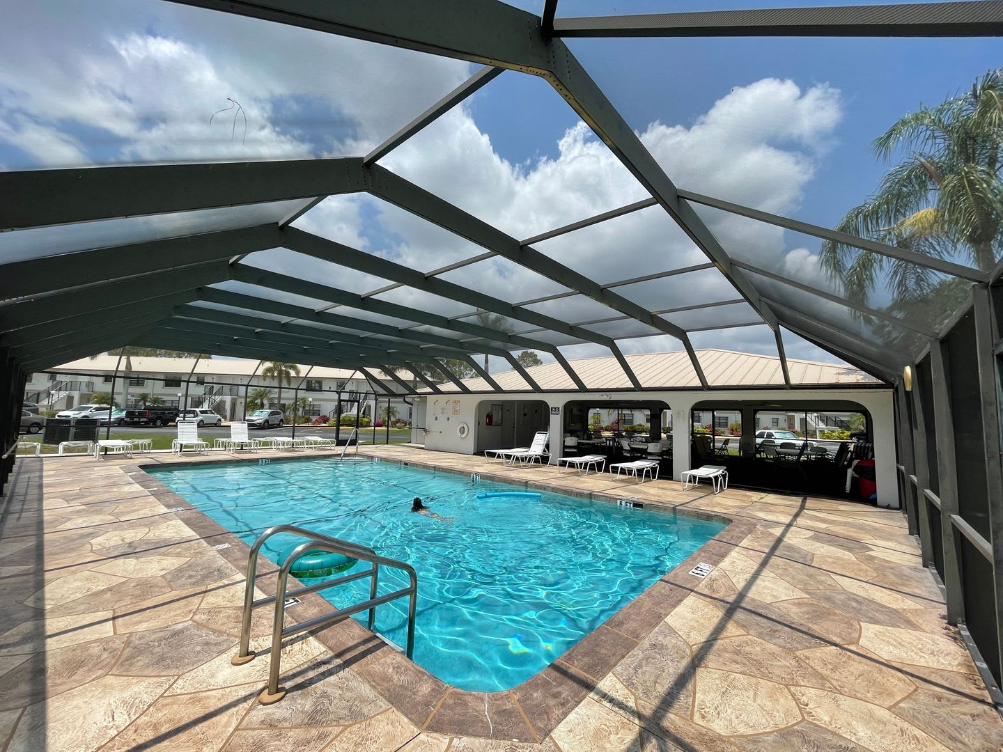 CENTRALLY LOCATED- UPDATED UNFURNISHED ANNUAL RENTAL – photo 5