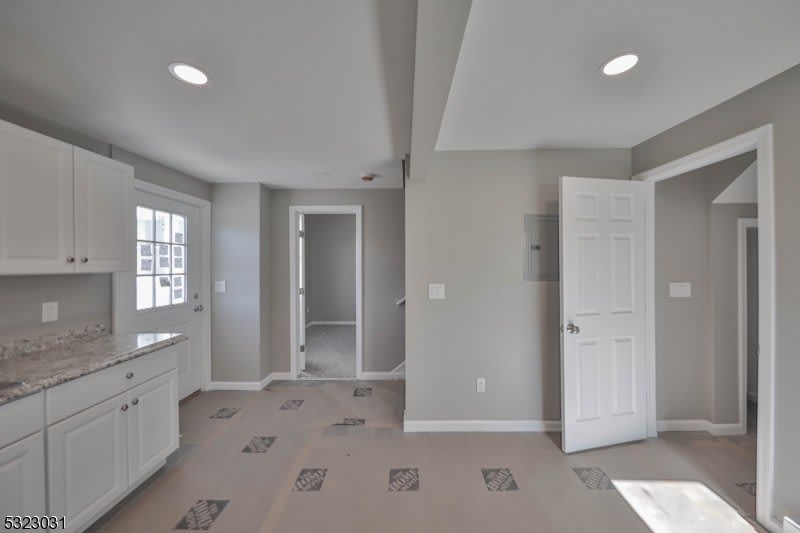 427 E Central Ave – photo 4