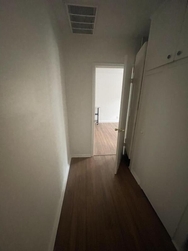 267 South 700 East – photo 5