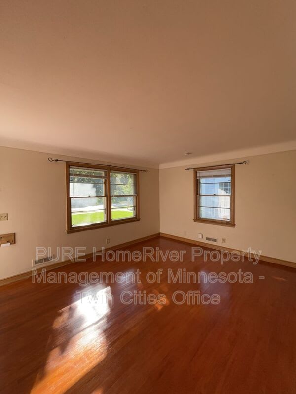 5812 Emerson Ave S – photo 3