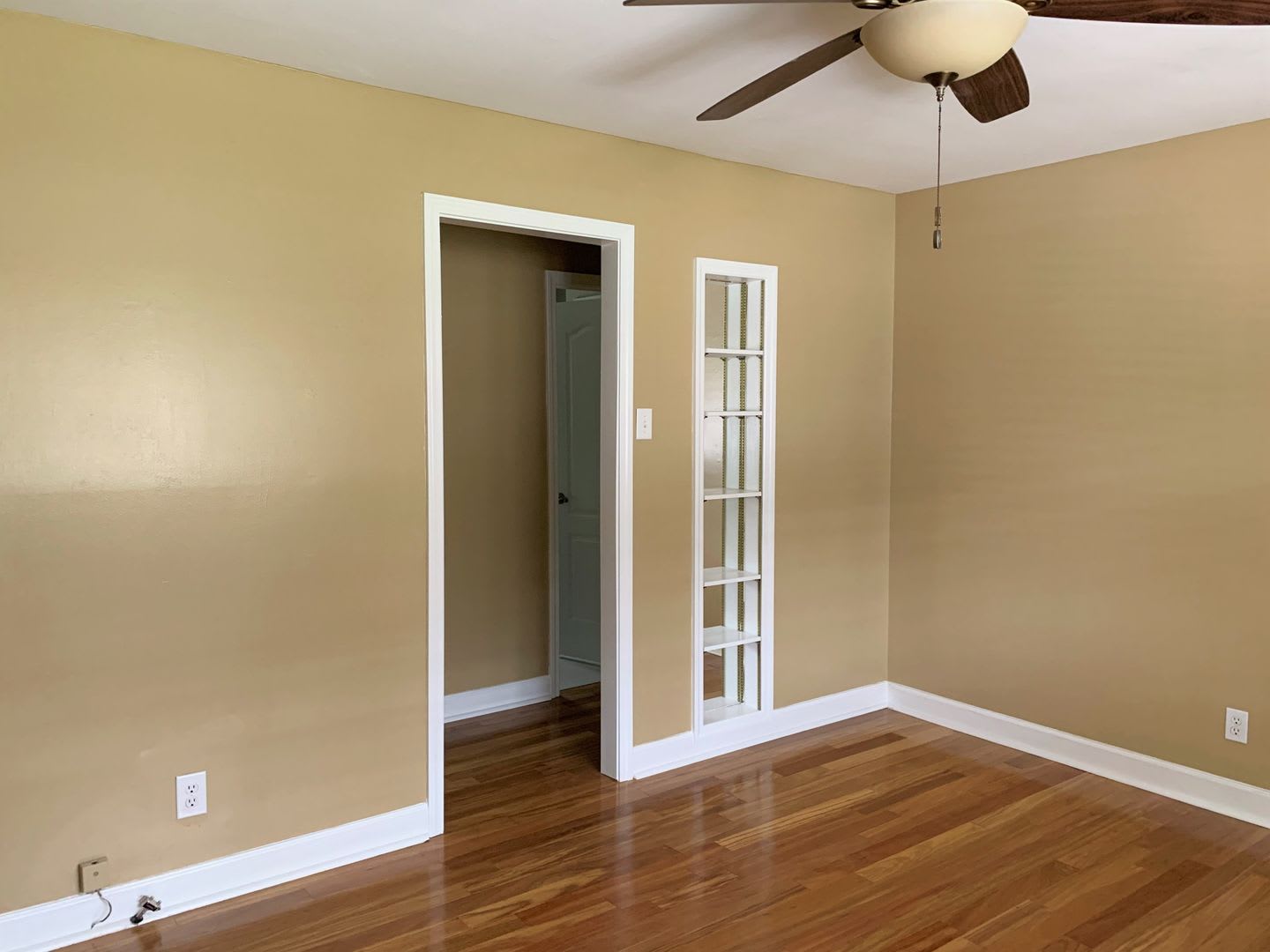 Super Cute 3BD/1.5B – photo 5