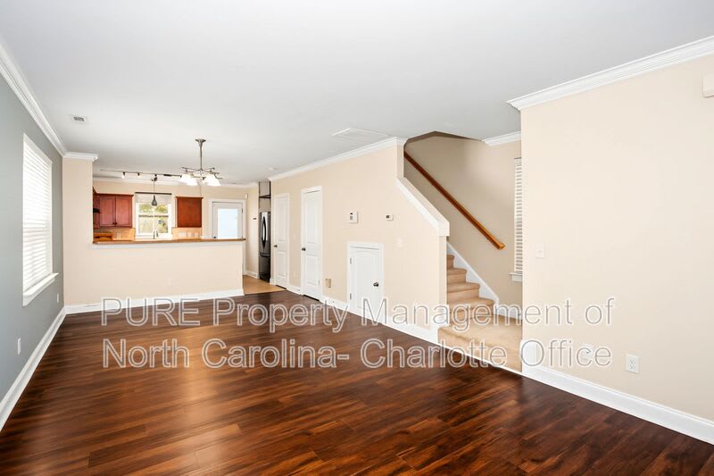15959 Rose Glenn Ln – photo 4