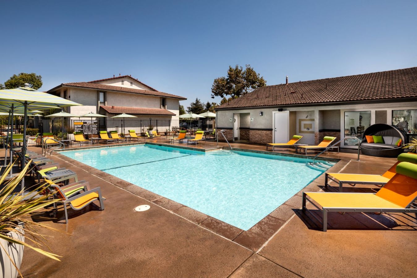 Cassia Apartments – photo 1