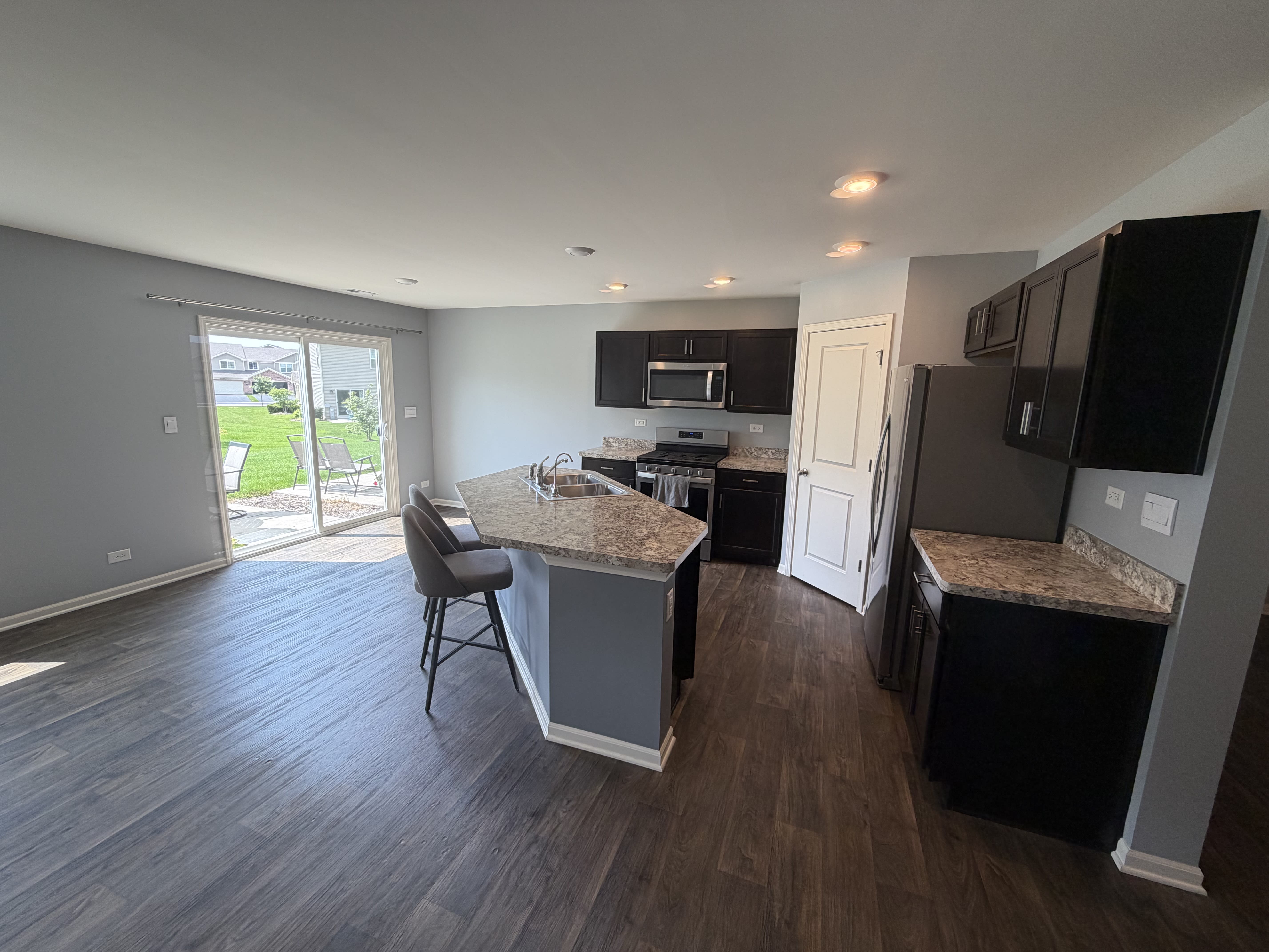 9 West Lake Court – photo 5