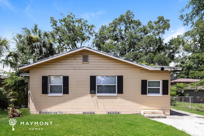 1857 West 24th Street – photo 1