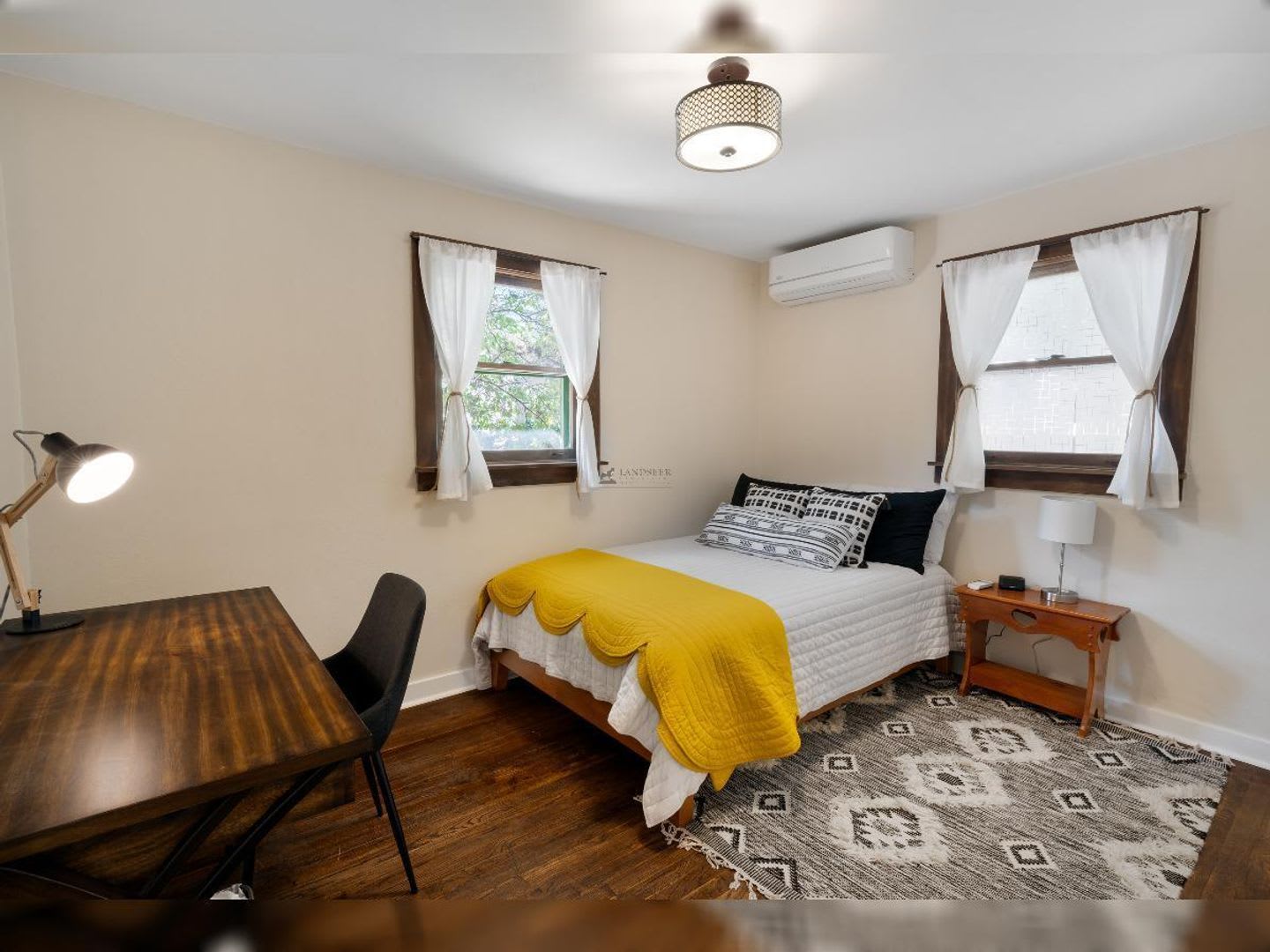 512 Garcia St – photo 5