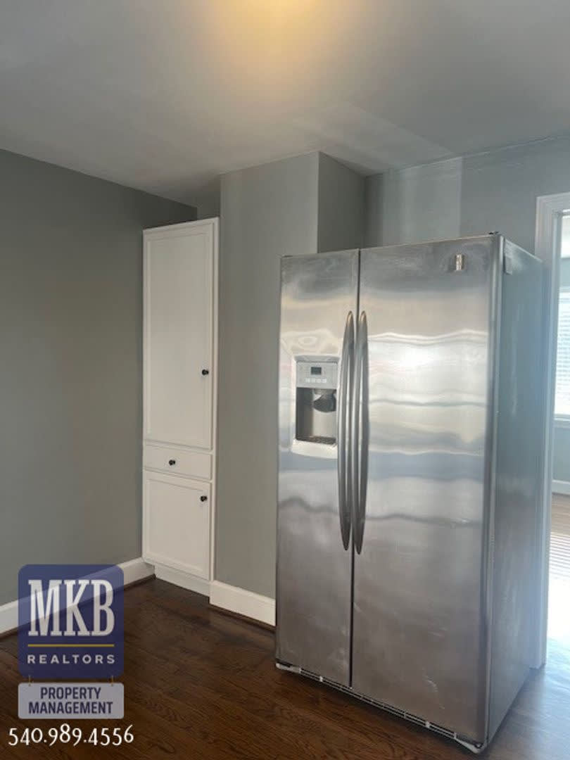 2 Bedroom Home in Clearbrook Area – photo 4