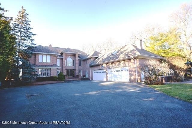 309 Lincoln Avenue – photo 1