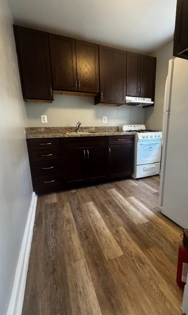 3507 MINNESOTA AVE SE – photo 3