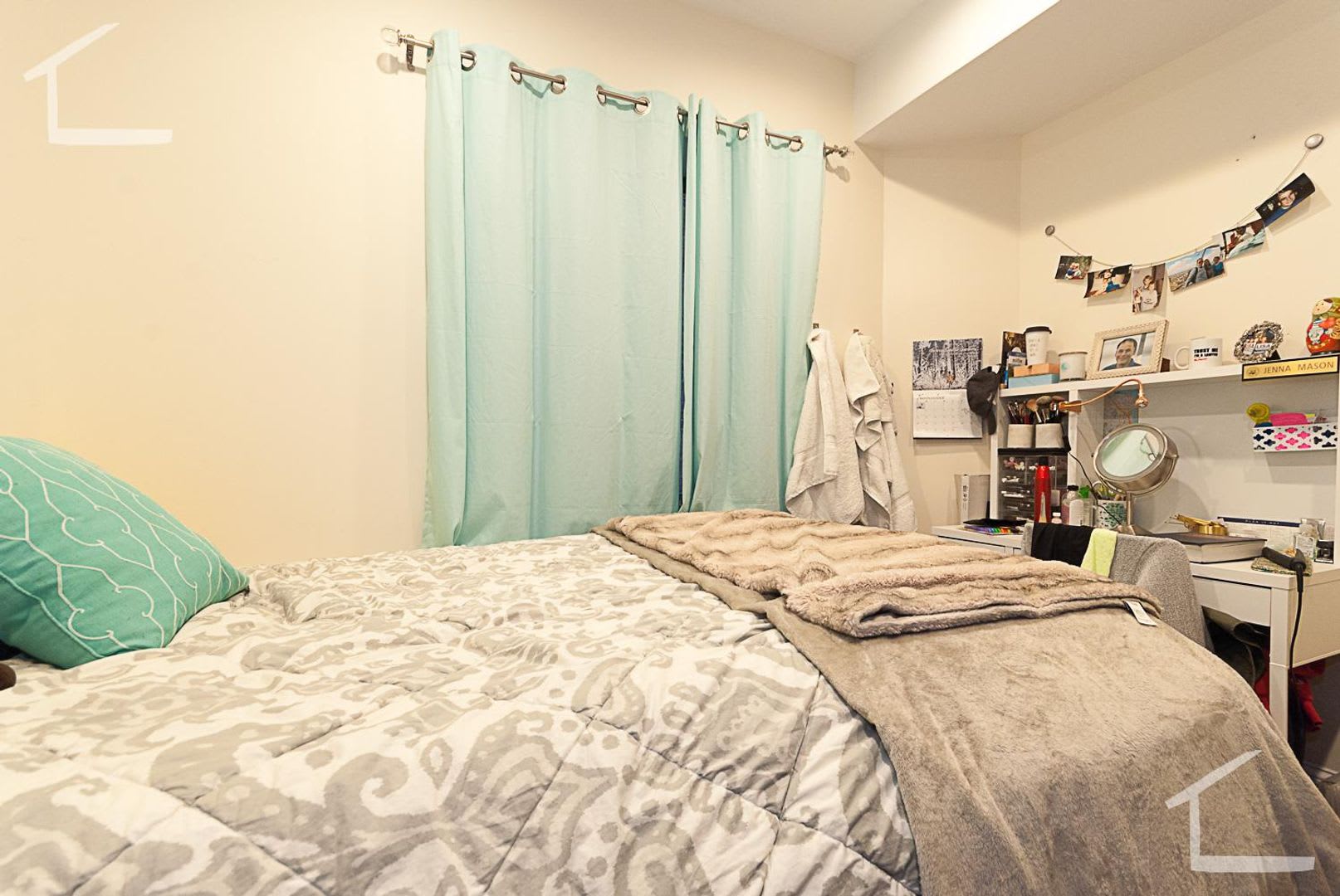 Huge 2 bed condo located near the Green Line and Boston University! – photo 3