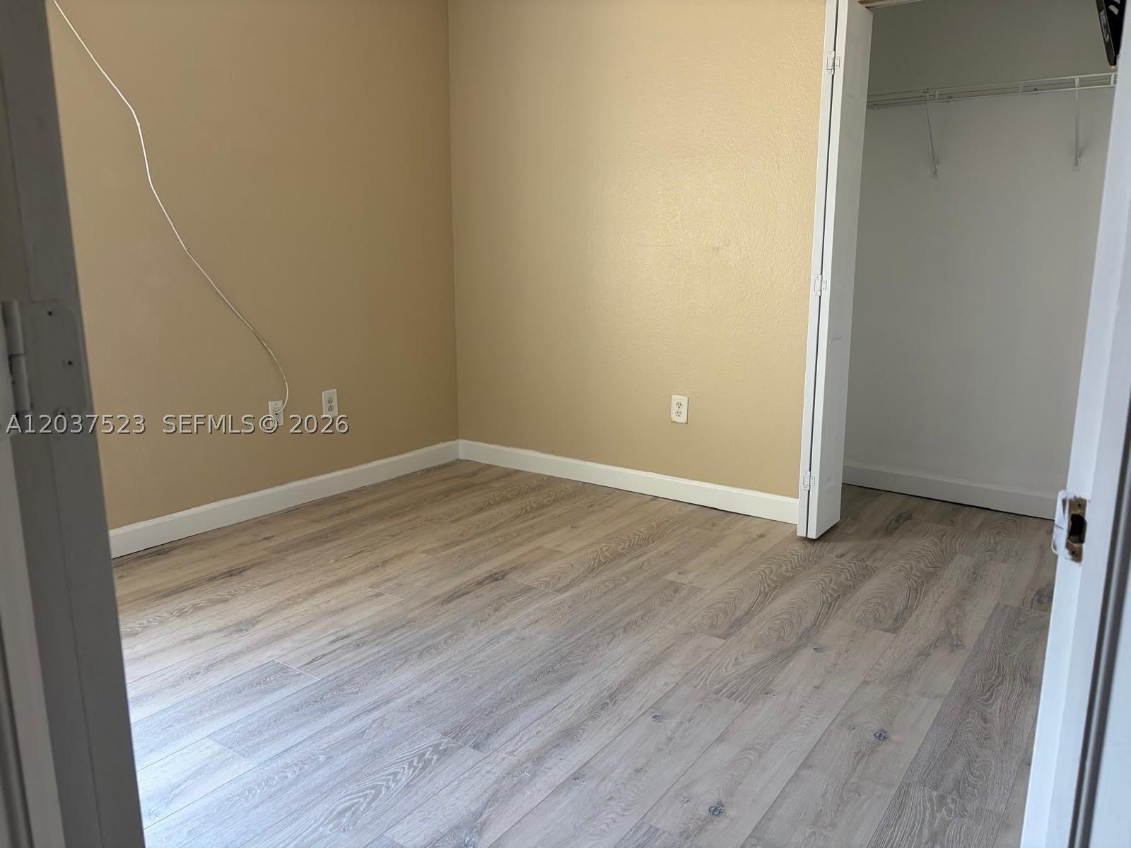 1690 NE 33rd Ave – photo 5