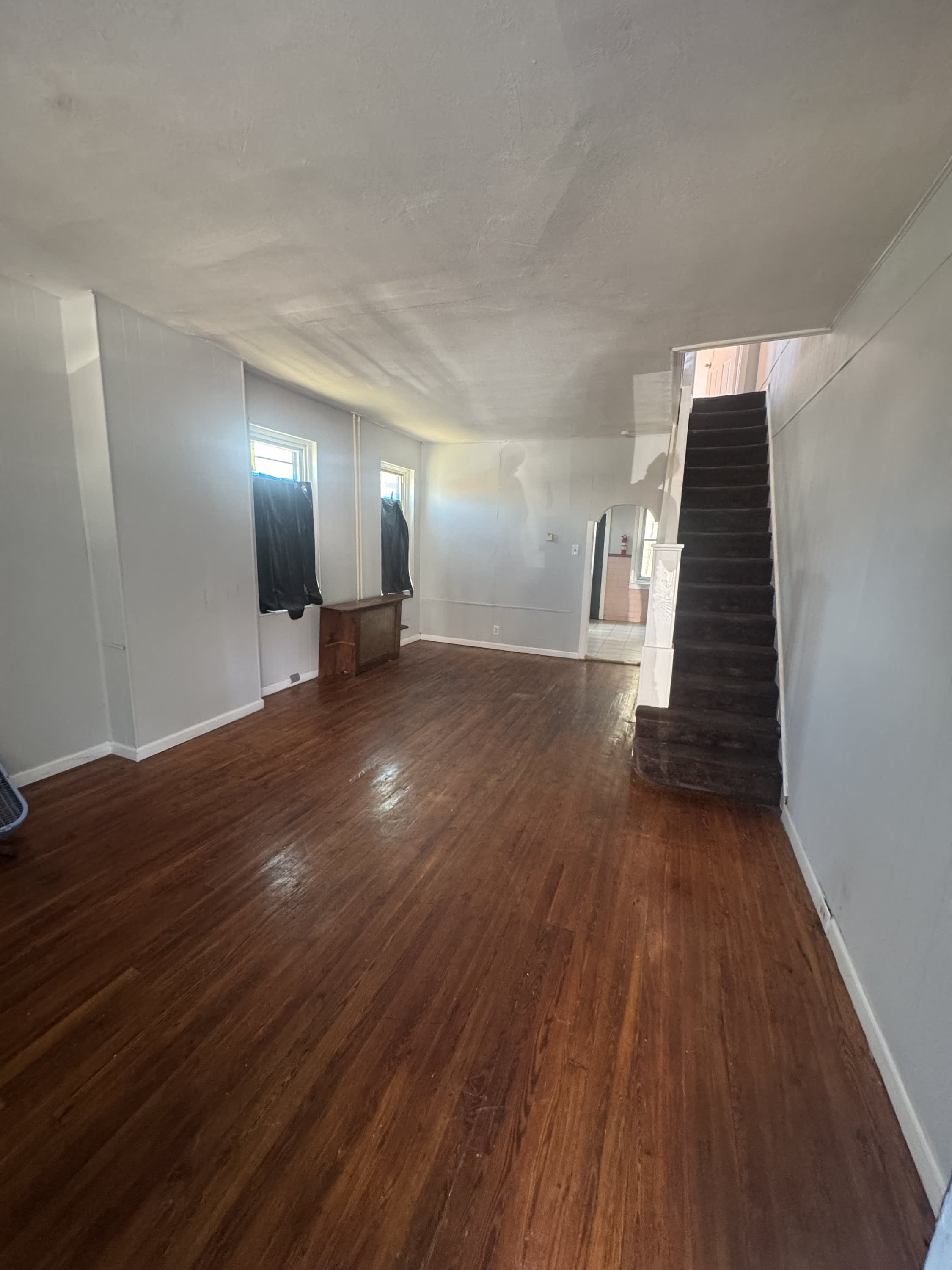 2040 Pratt Street – photo 3