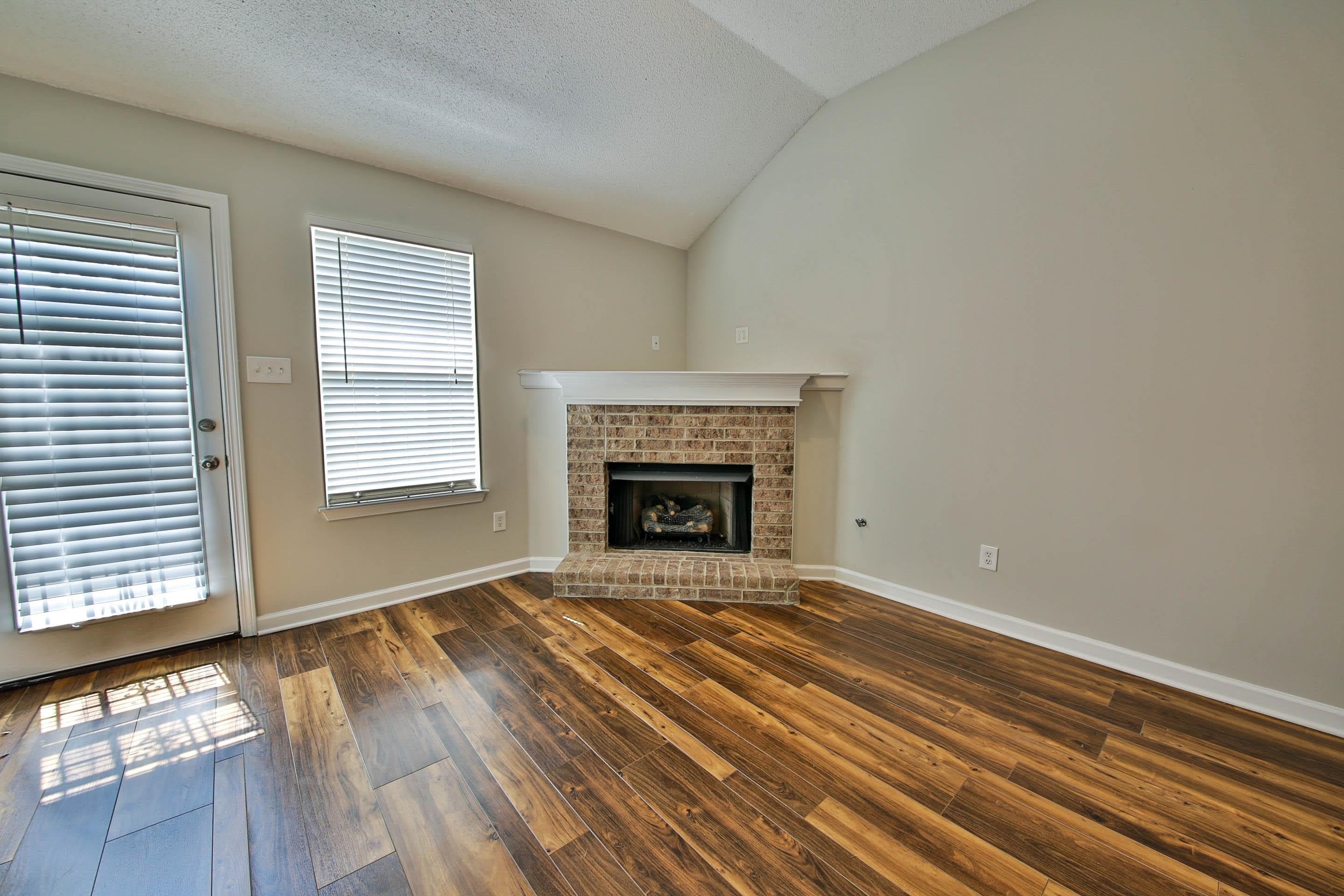7029 S Beringer Dr – photo 2