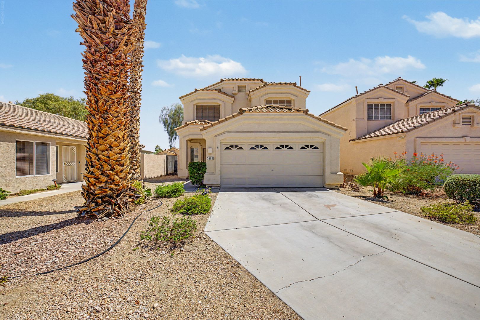 4-bedroom home with a pool in cul de sac! – photo 1