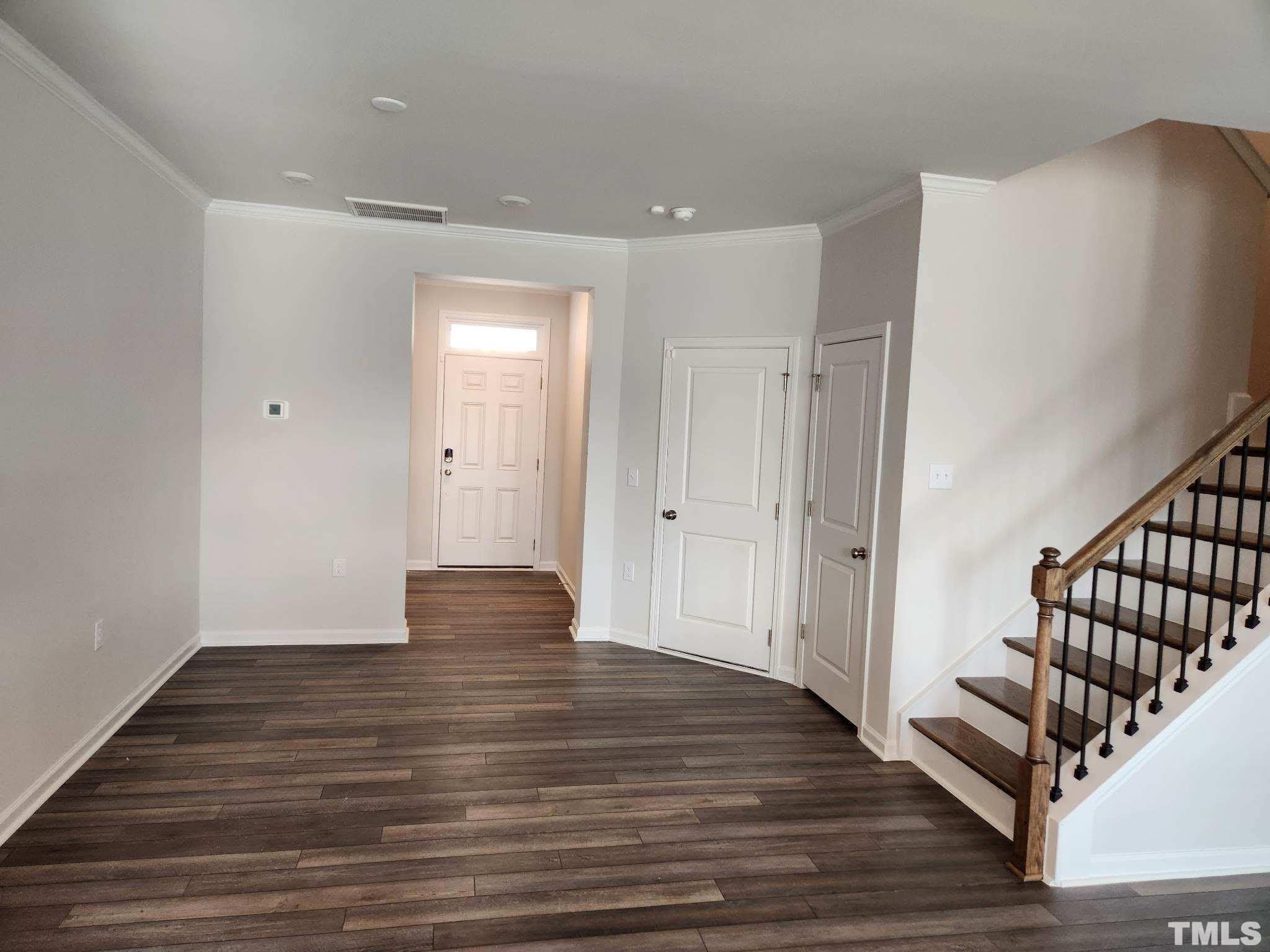 5018 Tura Street – photo 4
