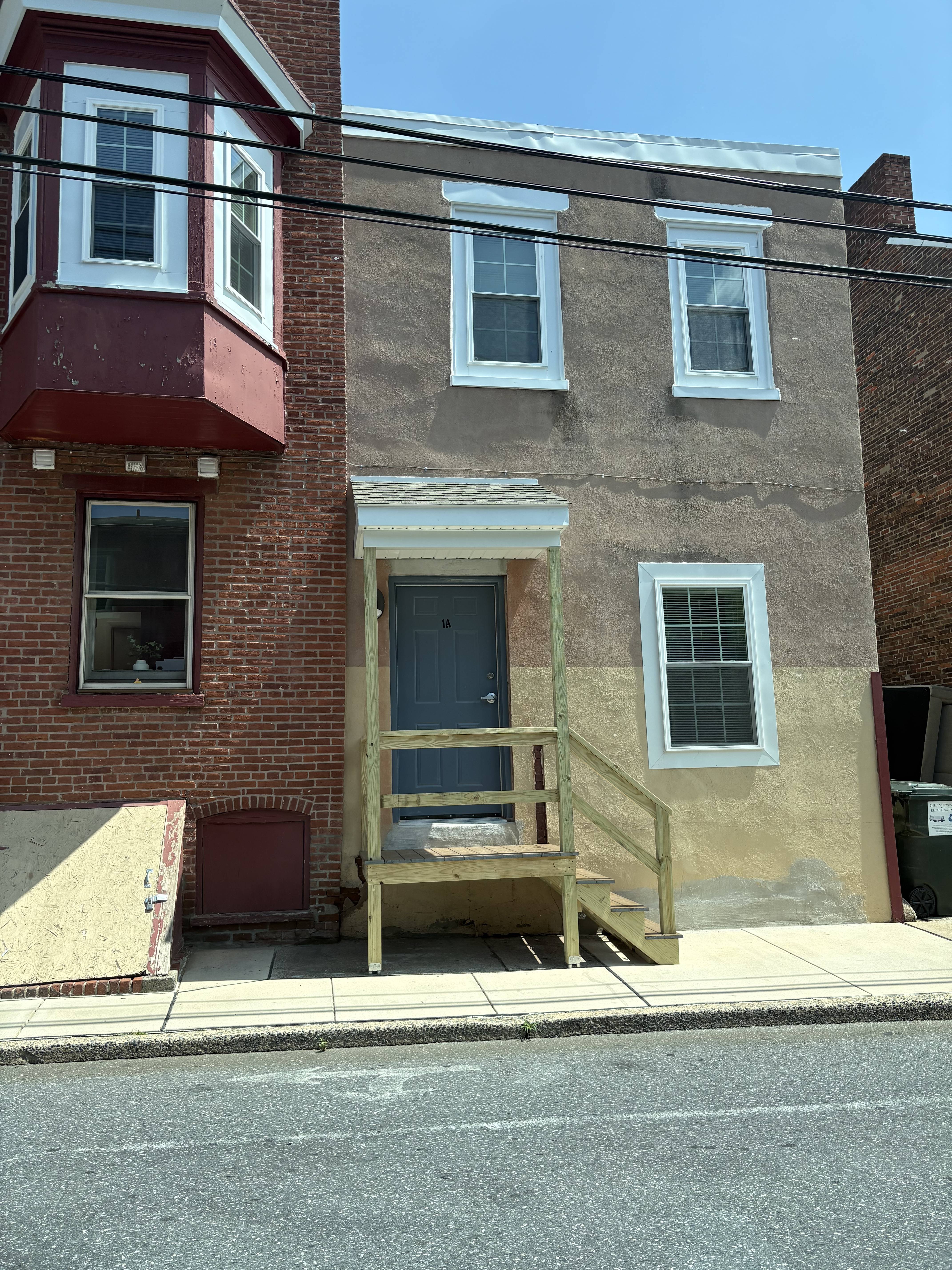 114 W Chestnut St – photo 1