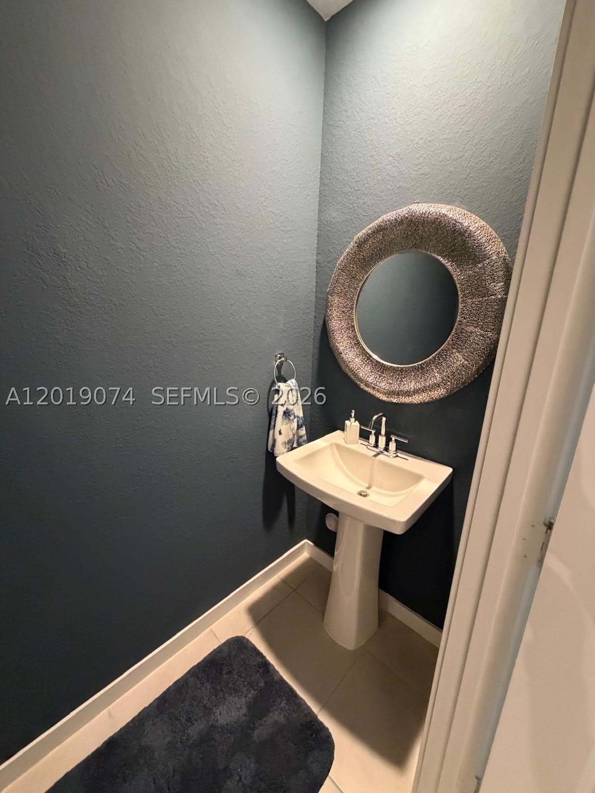 1710 SE 9th Ave – photo 5
