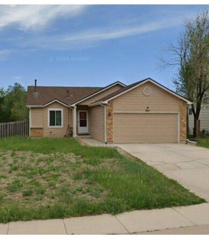 563 Kearney Ave S – photo 1