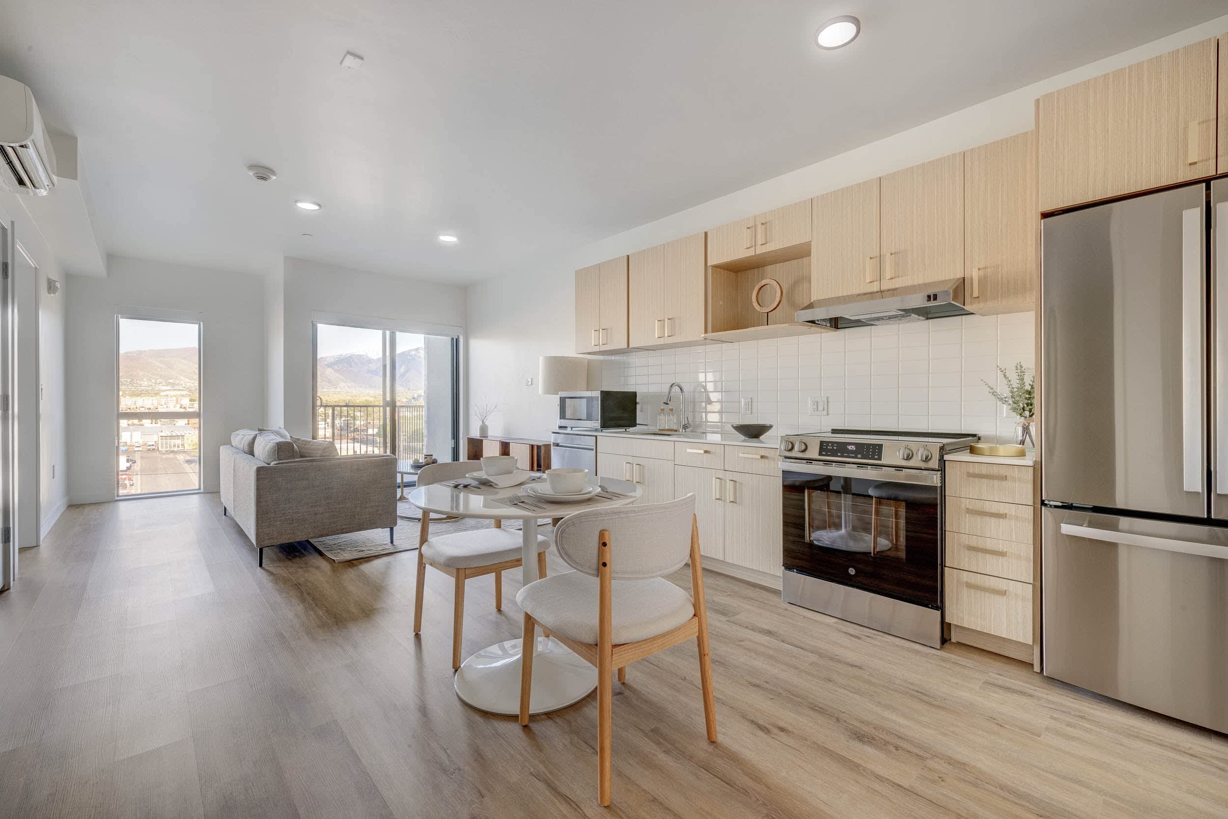 330 Belhaven – photo 3