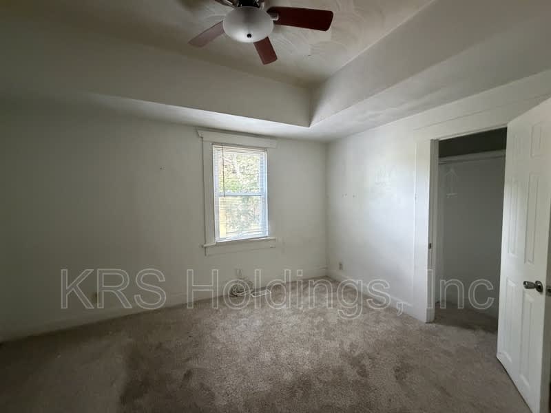 1025 Baltimore St – photo 5