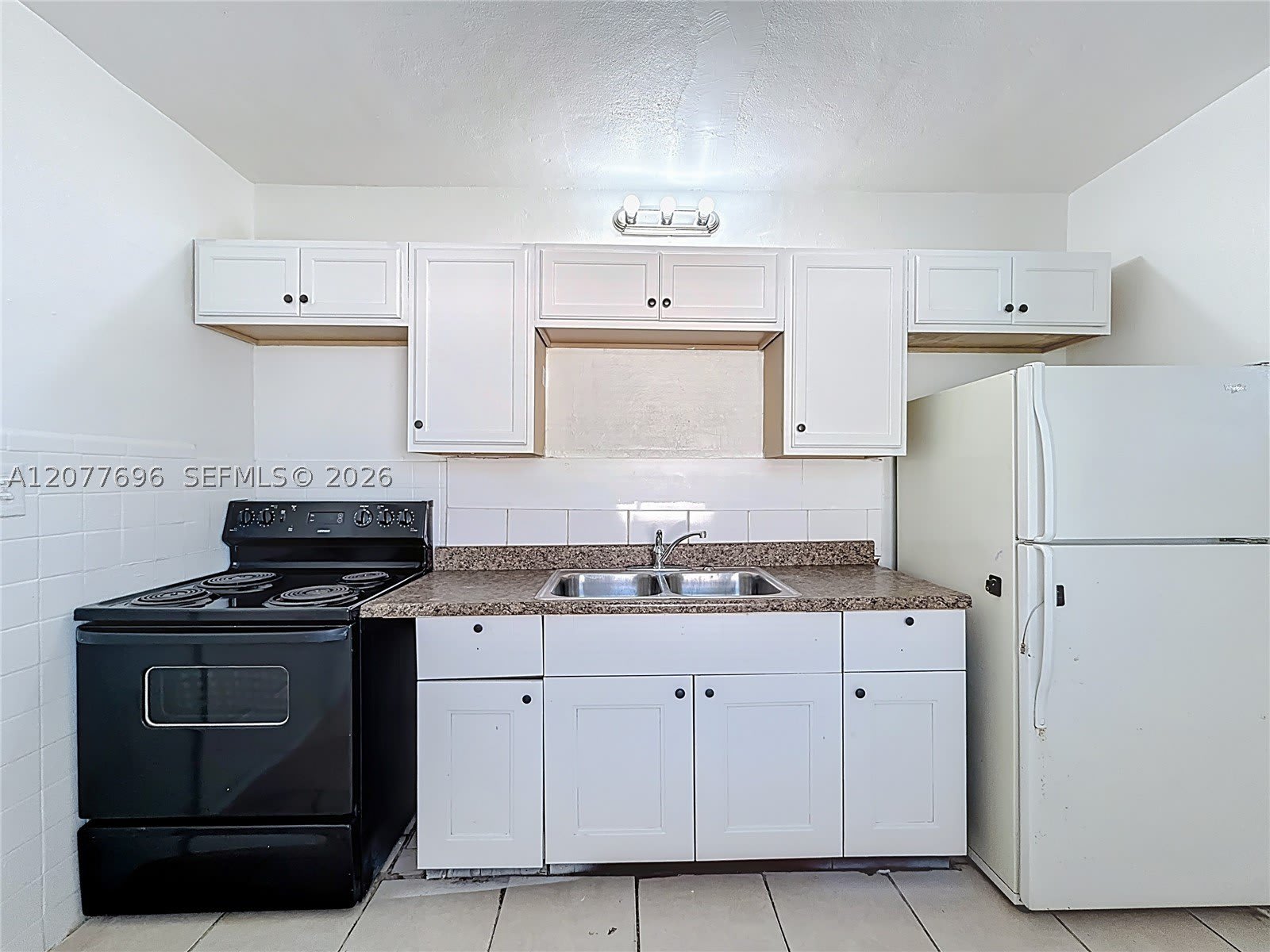 2419 Nw 6Th Ct – photo 2