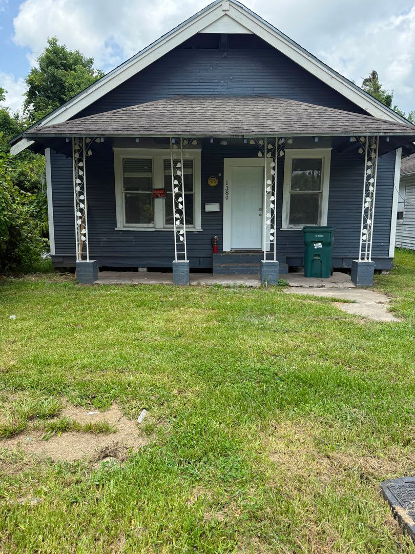 House For Rent 1380 Live Oak St Beaumont Tx 77703 – photo 1