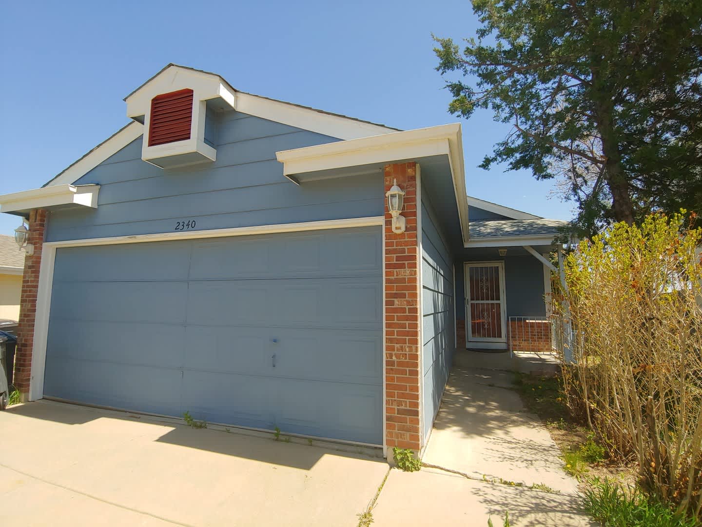 3Bed/2Bath Home in Lafayette! Available 8/15/26! – photo 2