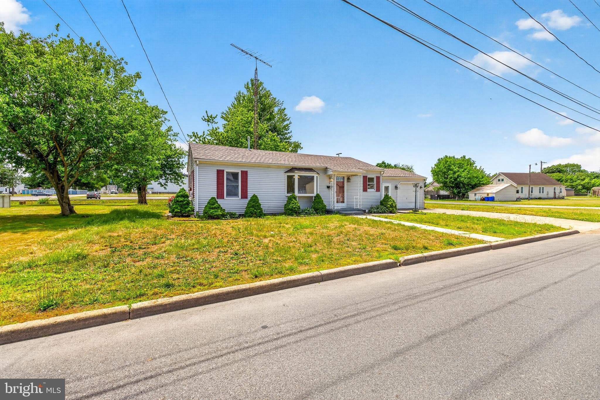 101 E Liberty Street – photo 5