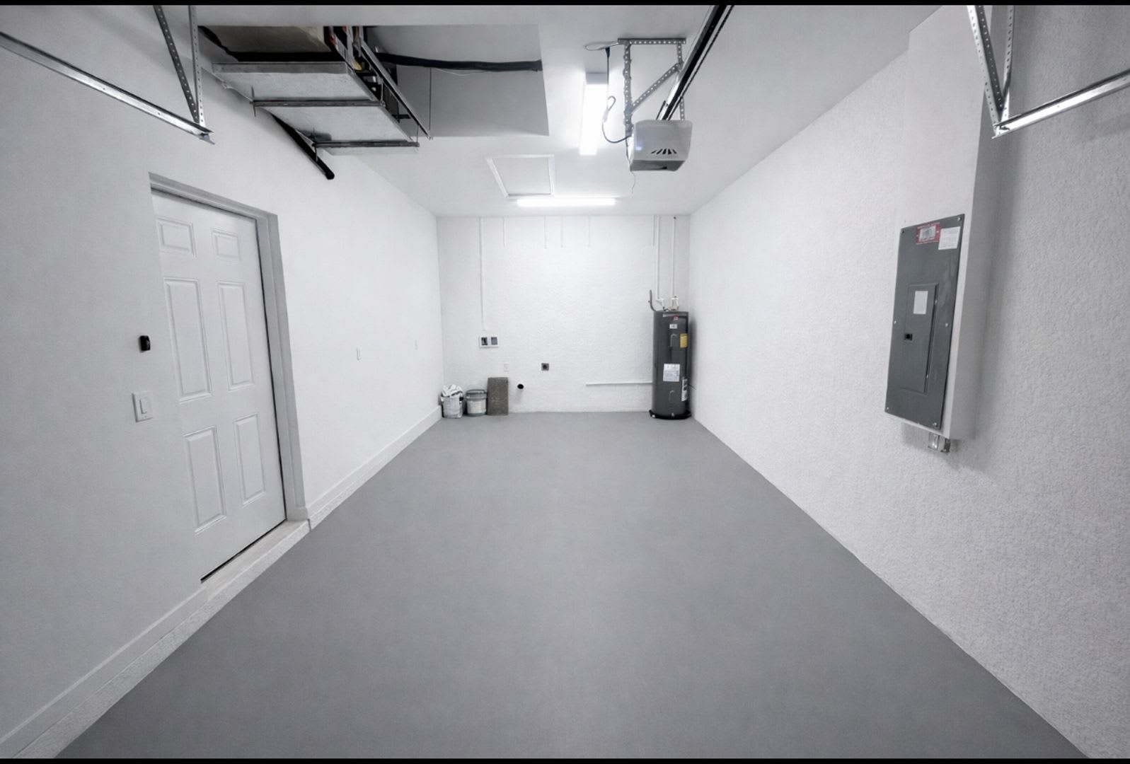 ONE OF A KIND! BRAND NEW 1 Bedroom-1 Bath- 1 Car Garage in Desirable Lehigh Acres! – photo 2