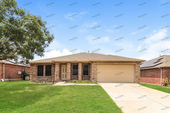 1015 Richmond Lane – photo 1