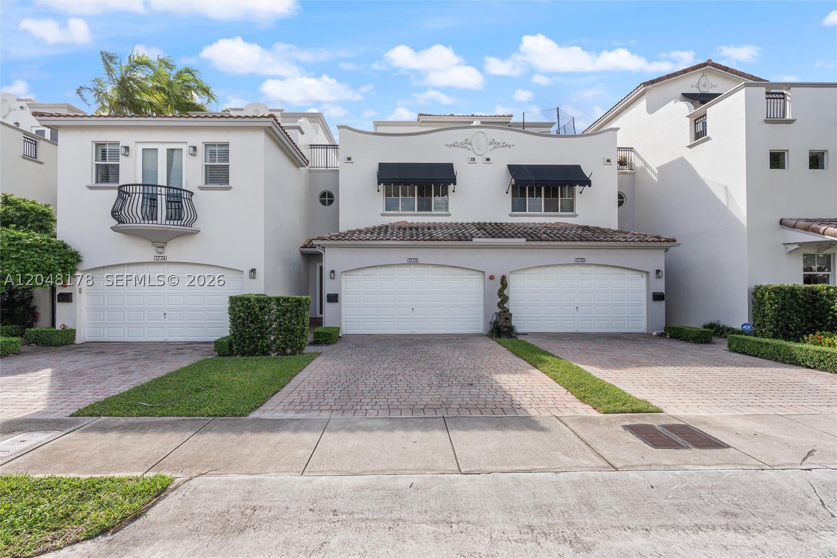 1772 NE 9th St – photo 1