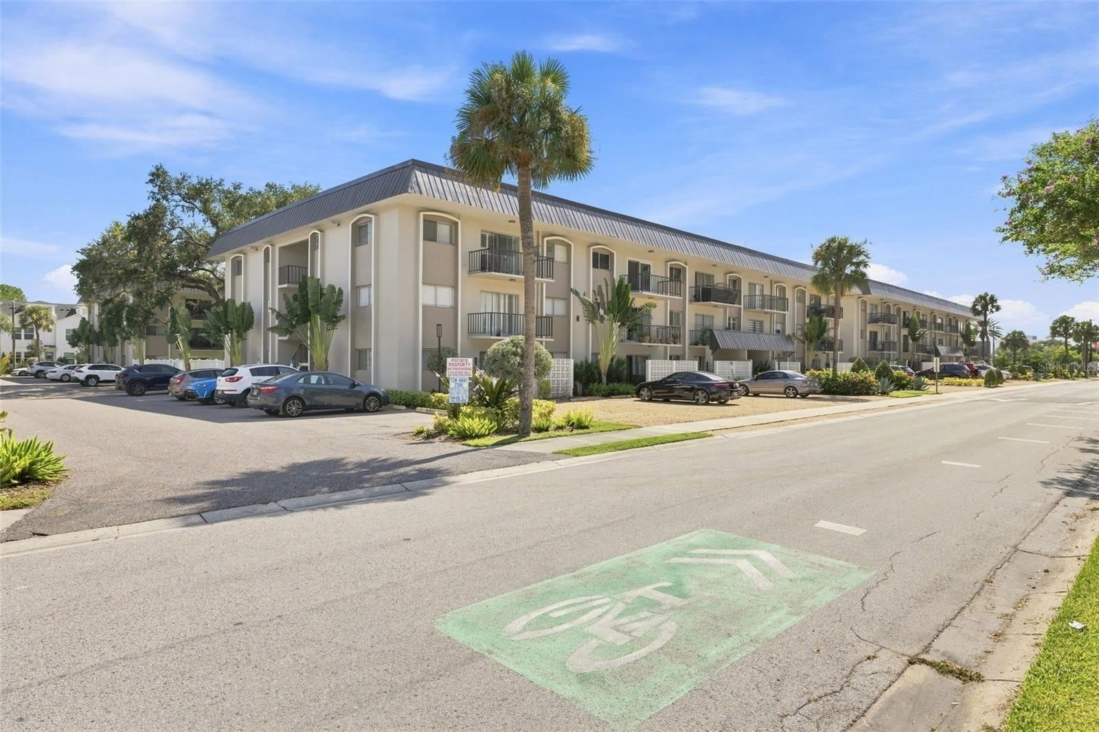 4606 W GRAY Street – photo 2