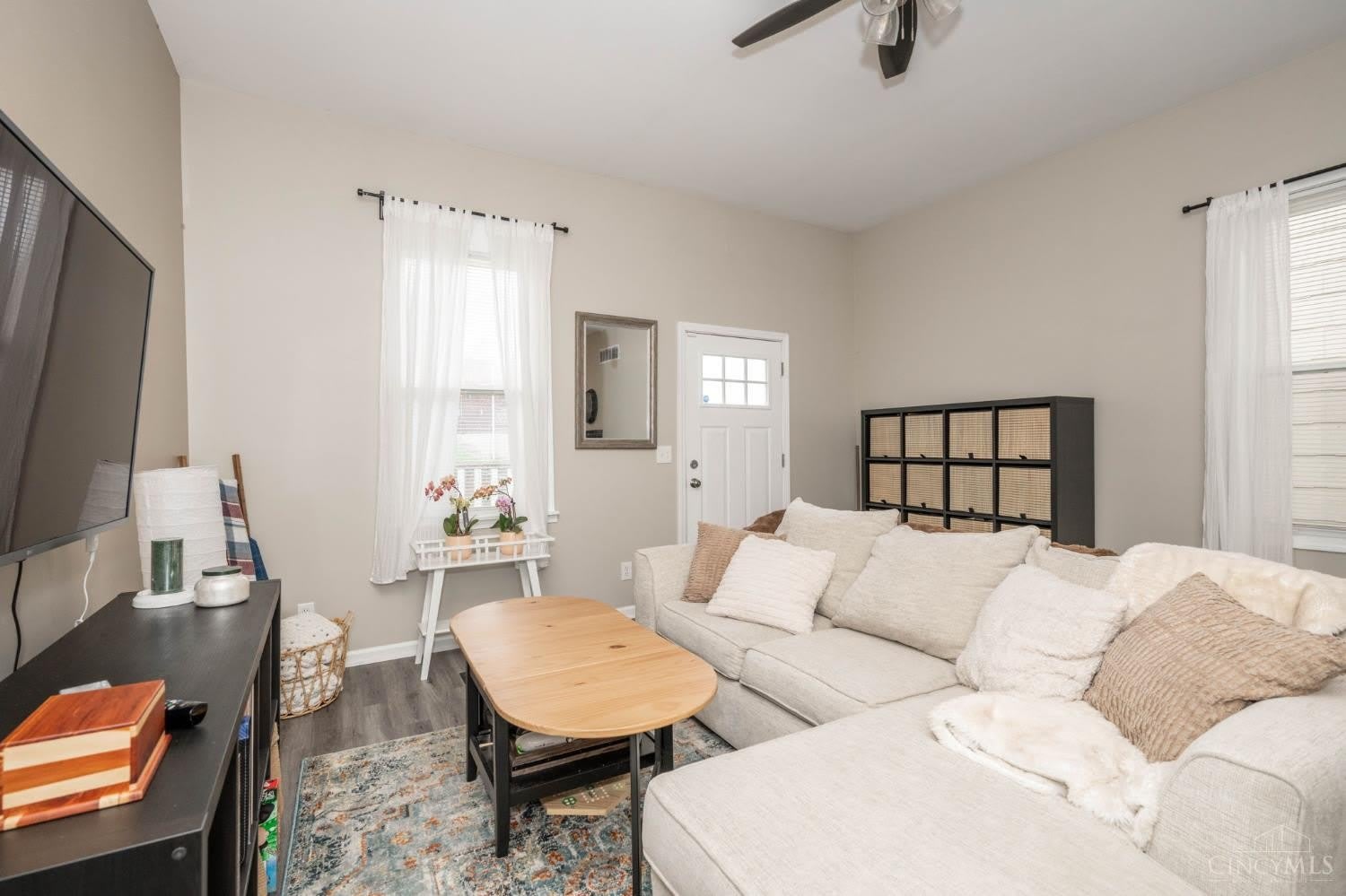 4399 Virginia Avenue – photo 5