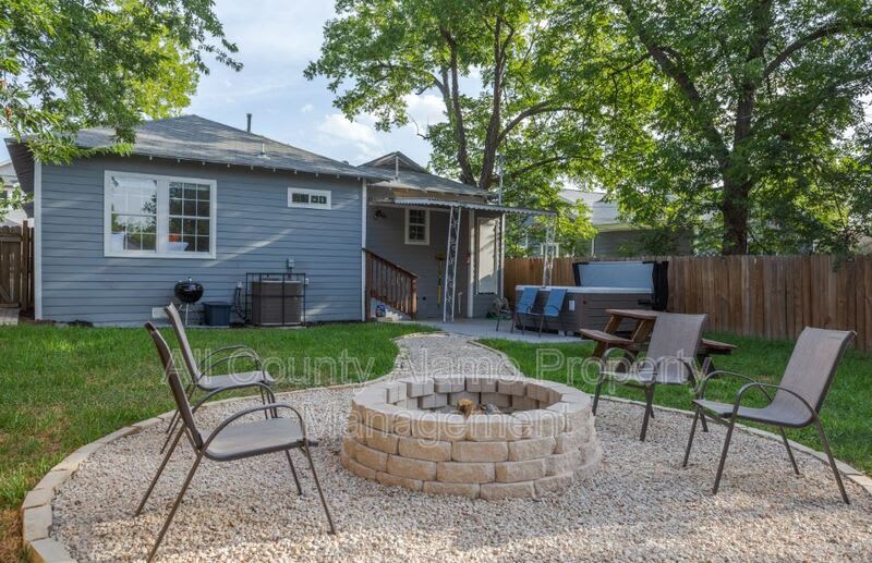 1031 Gramercy Pl – photo 4