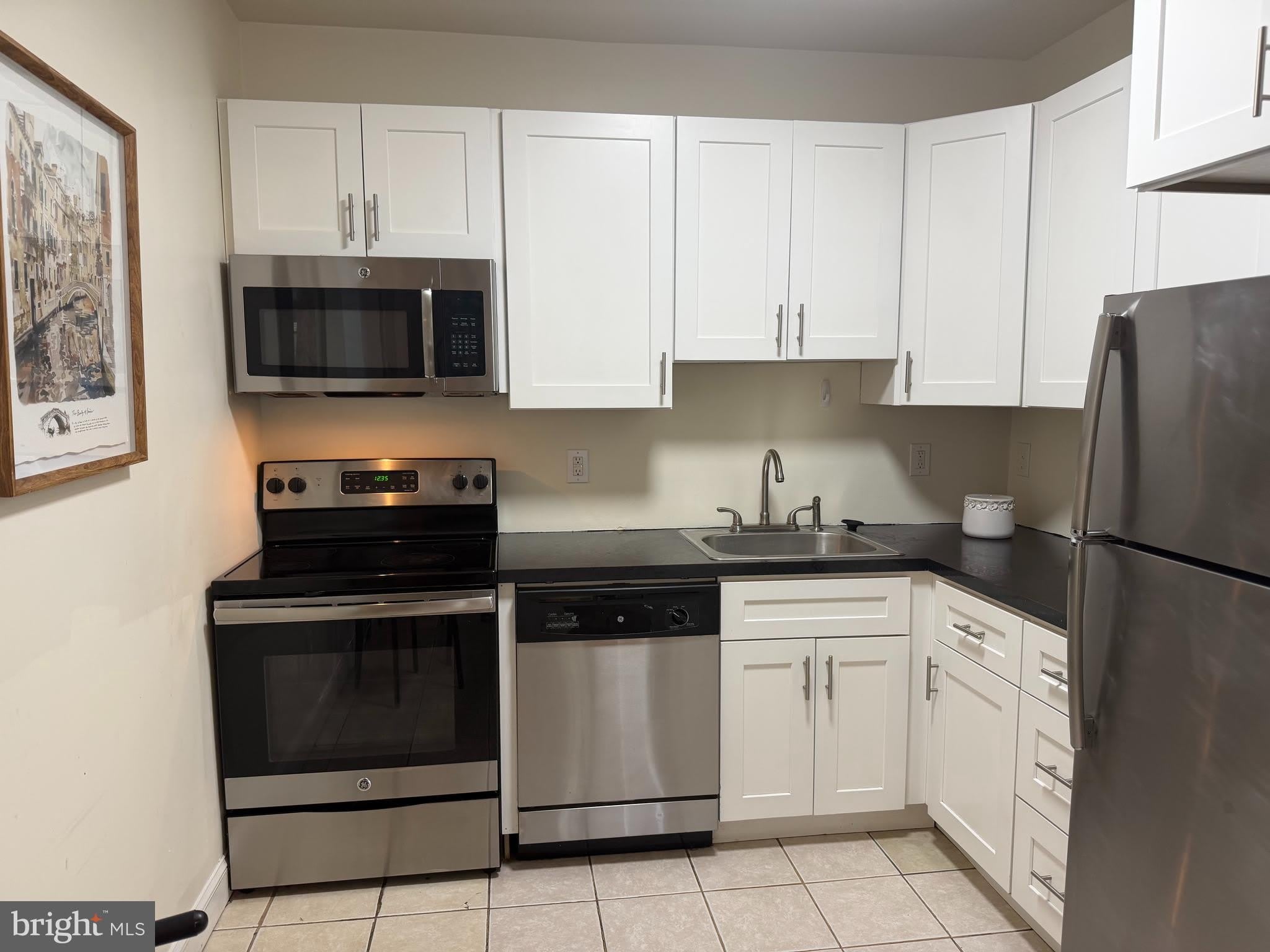 922-00 S 49TH Street – photo 5