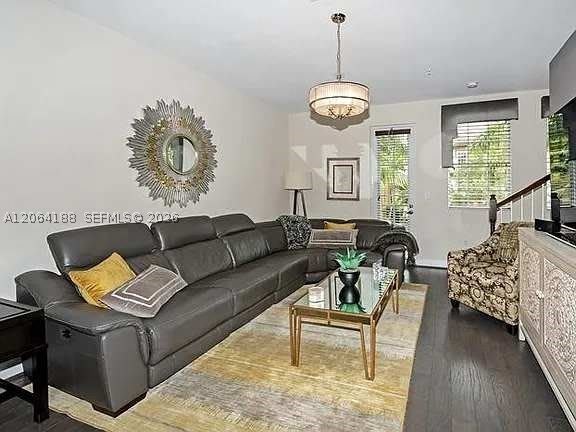 837 SW 147th Ave – photo 3