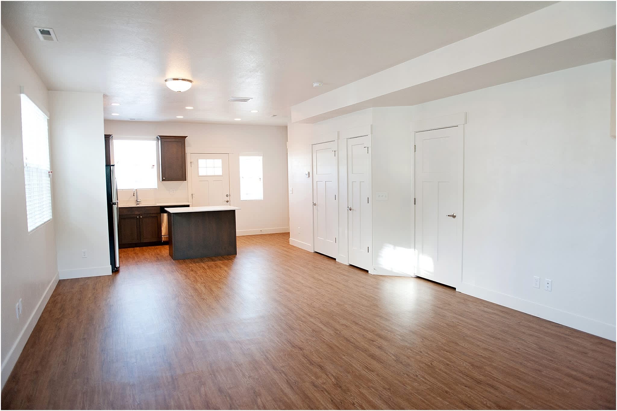 372 West 200 North – photo 3