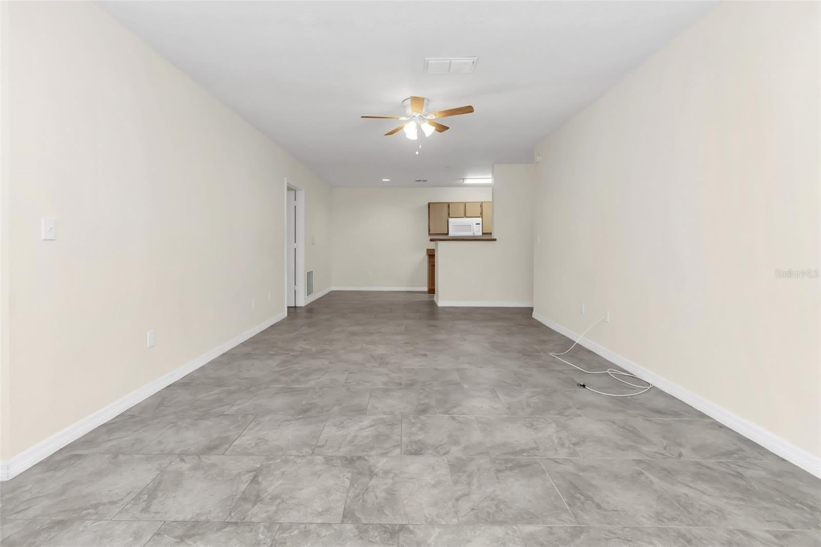 4328 S KIRKMAN Road – photo 2