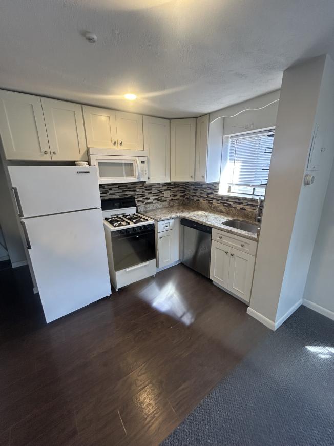 122 Liberty St. – photo 1