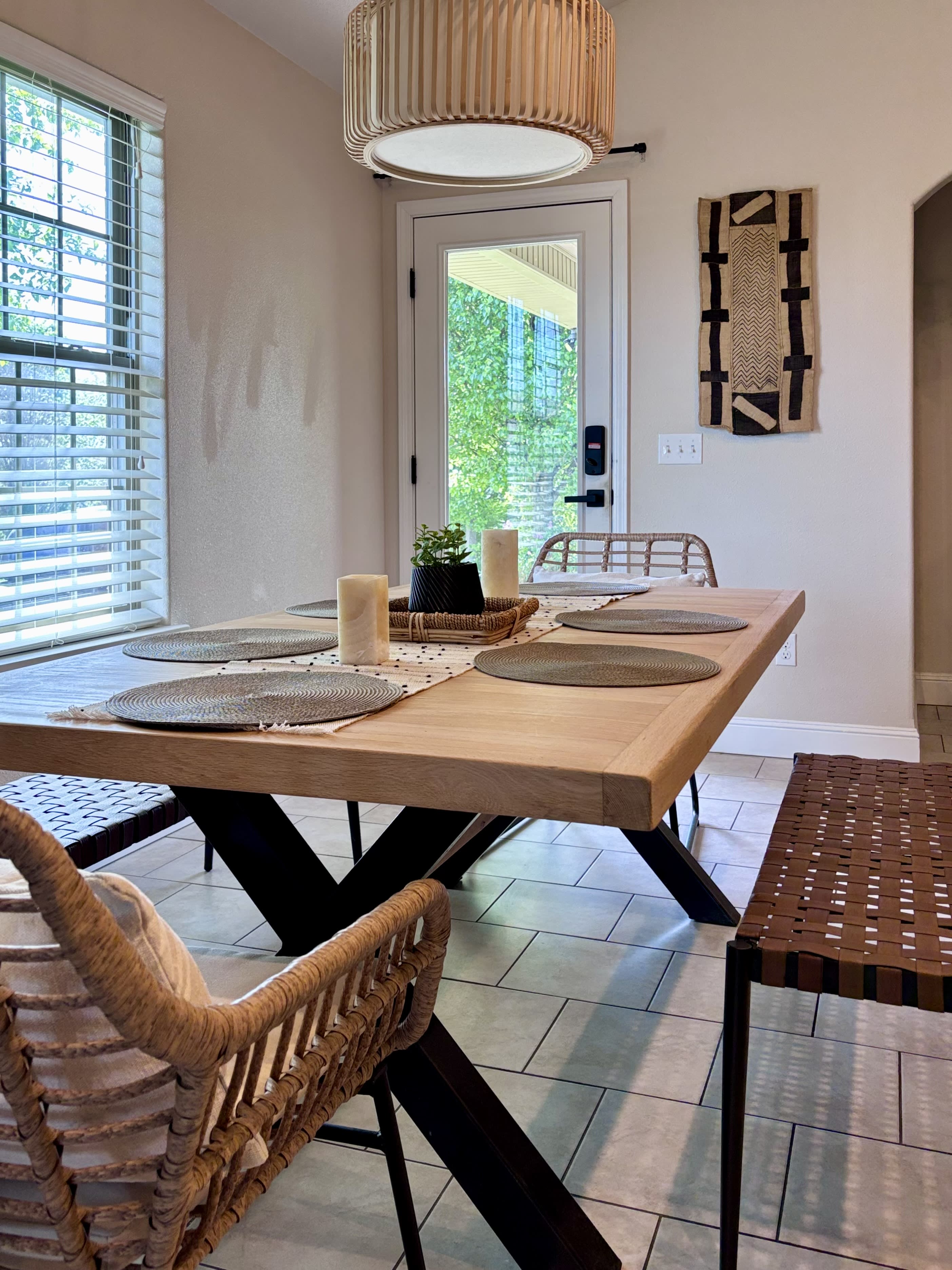 2610 S Jackson Ave – photo 3