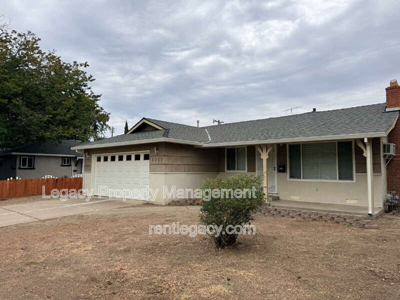 6701 21st St – photo 2