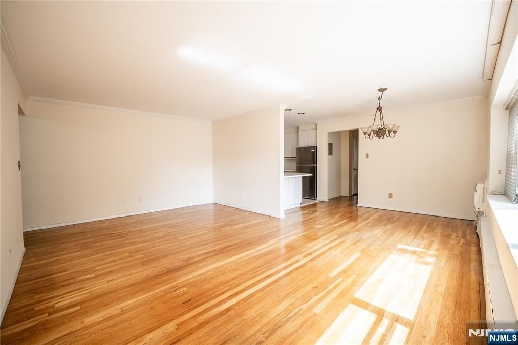 1575 Center Avenue – photo 3